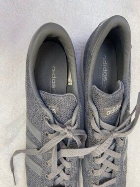 Adidas Sambas Sneakers Women’s Size 9.5 Grey texture | Well-Loved